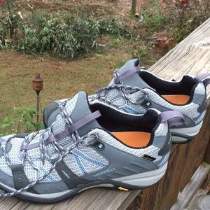 Merrill continuum hiking shoe size 7